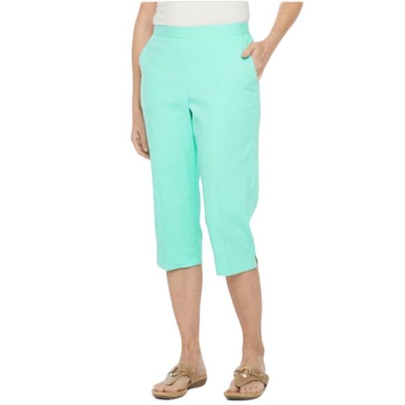New Alfred Dunner Spring Lake Womens Aqua Classic Fit Flat Front Capri Pants 18P - Picture 1 of 5